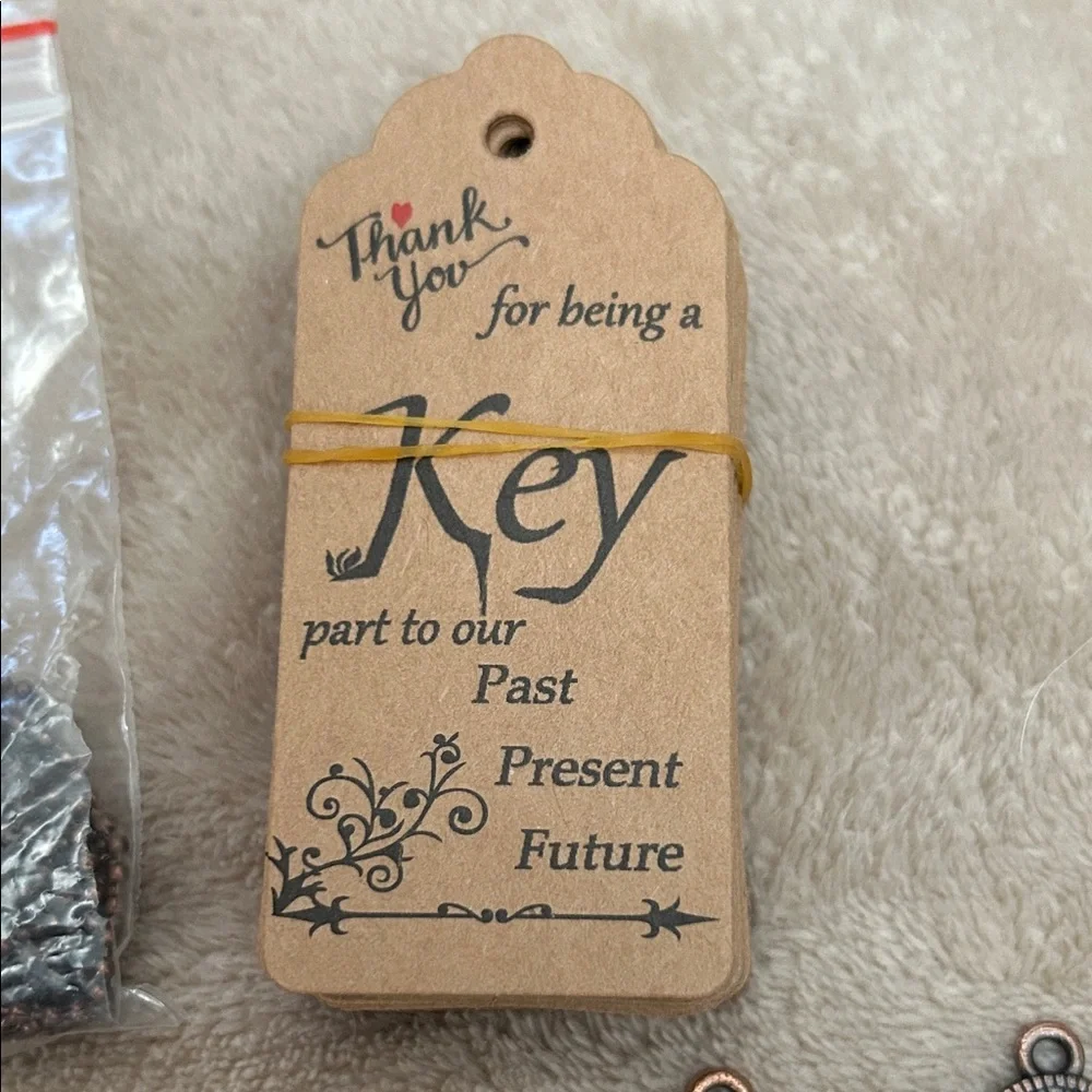 Wedding favors for guest Vintage Style Skeleton Keys Bottle opener “ new” (50)
